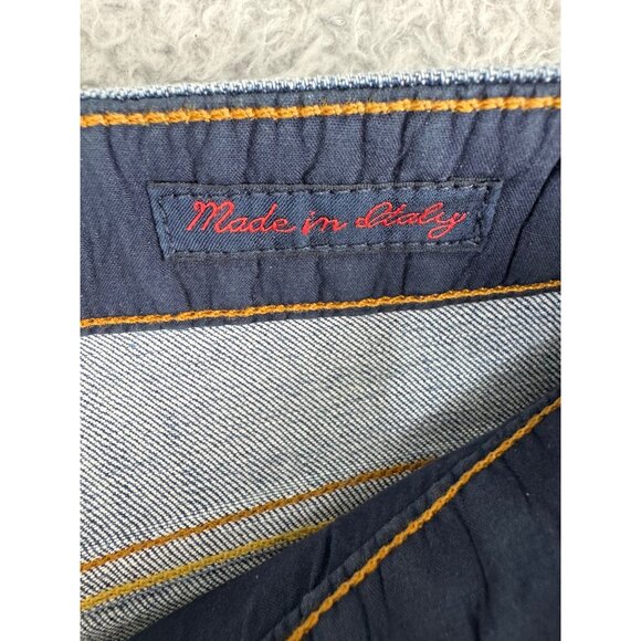 True Religion Womens Lauren Denim Shorts Size 28 Distressed Look Made In Italy N - Picture 10 of 16